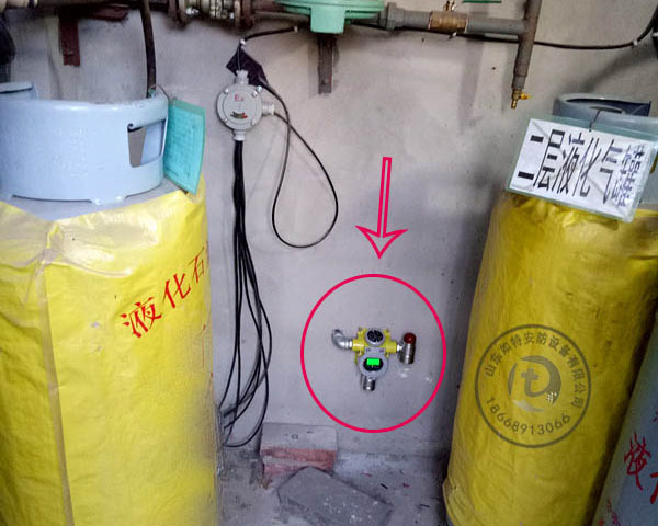 液化气罐区液化气气体报警器安装